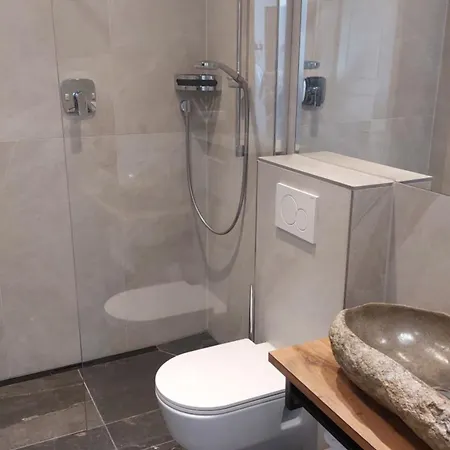 דירה Haus Montana *