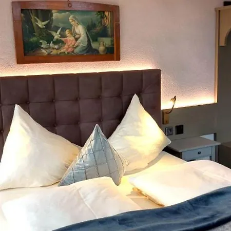 Haus Montana * レルモース