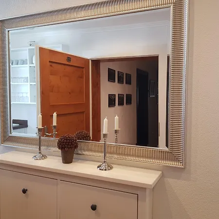 Haus Montana * レルモース